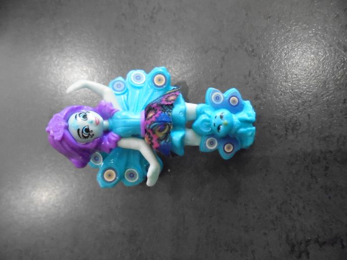 Lot de 4 jouets kinder surprise au choix - photo numéro 3