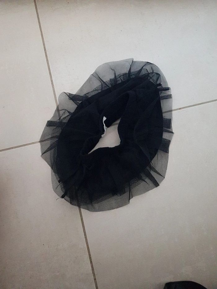 Jupe dentelle - photo numéro 2