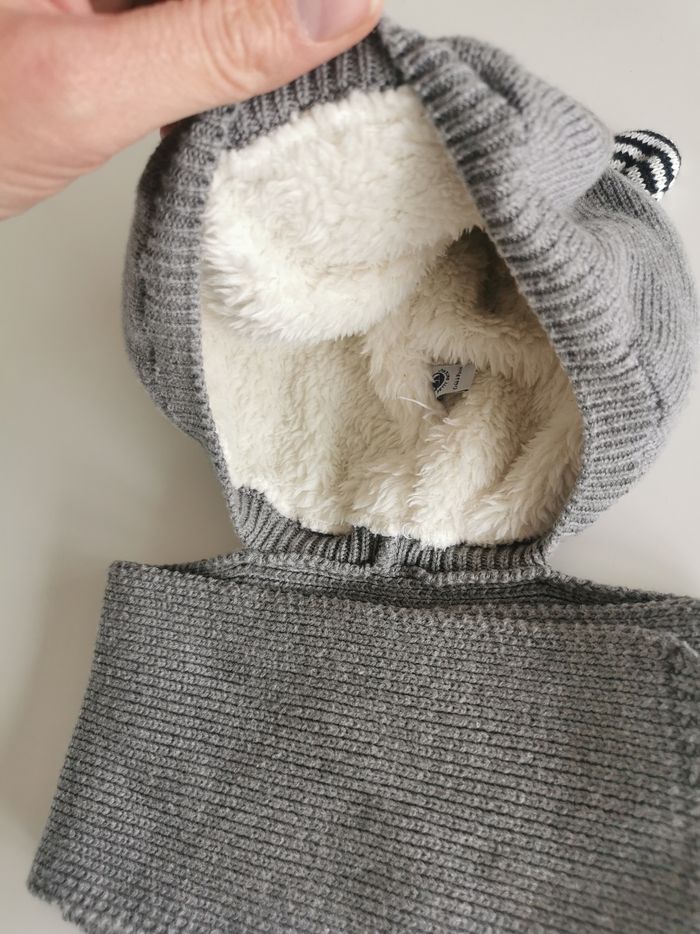 Bonnet avec écharpe bébé 6/12mois petit bateau tbe - photo numéro 2