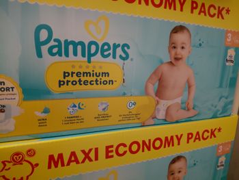 2 pampers maxipack premium taille 3