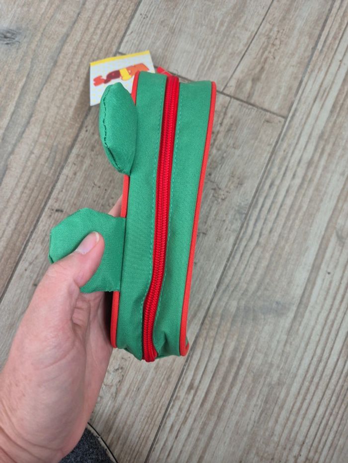 Trousse grenouille neuve - photo numéro 2
