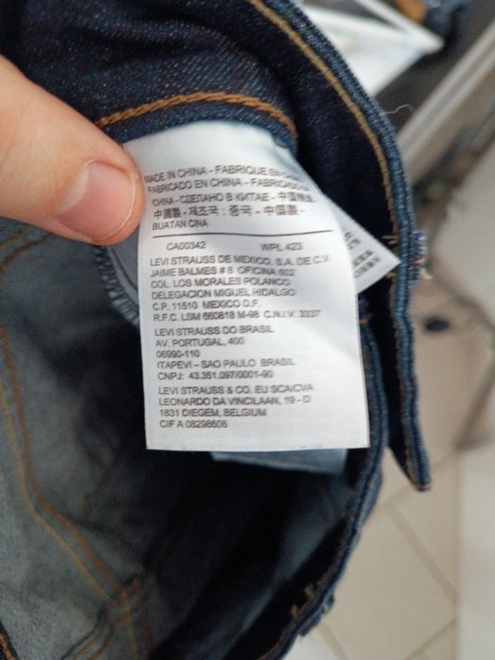 Jeans Levi's demi curve classic rise straight taille 27 bleu foncé - photo numéro 16