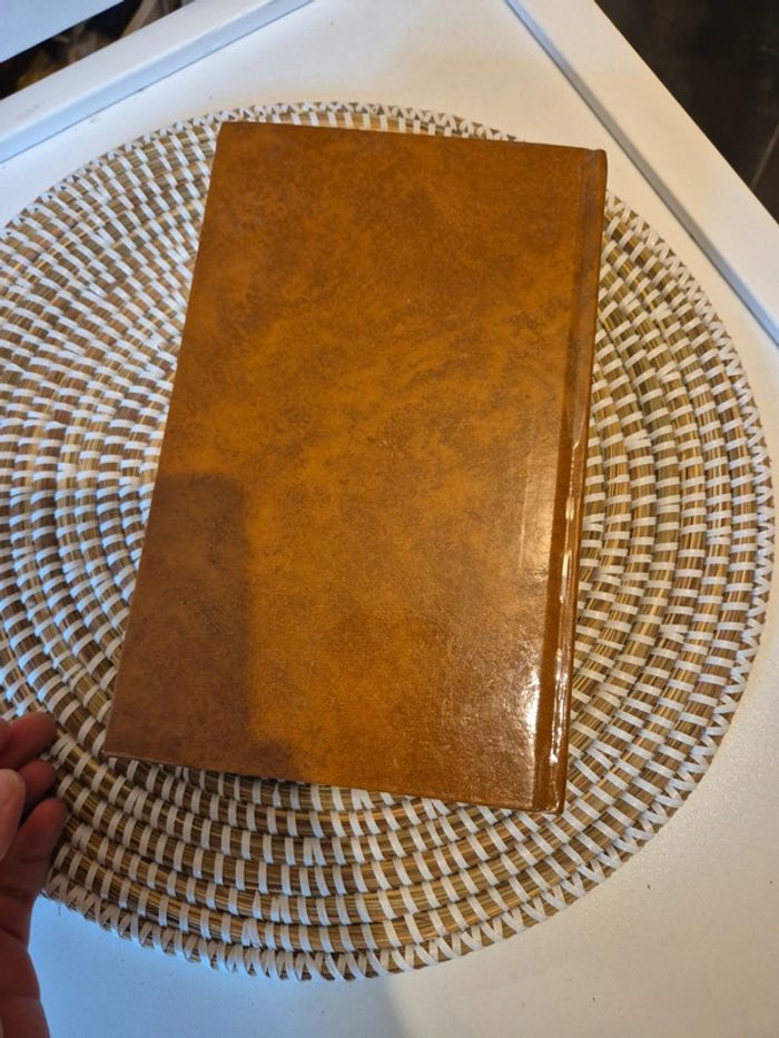 Livre la dentellière d Alençon - photo numéro 3