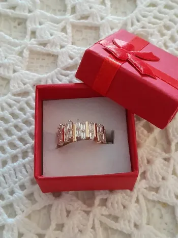 Bague réglable, dorée, géométriques, avec strass en cristal