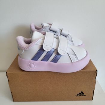 Baskets bébé fille Adidas Grandcourt
