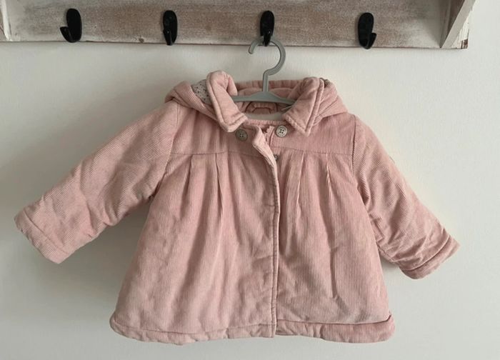 Manteau d’hiver en velours côtelé, bébé fille 6 mois, okaidi, en très bon état ! - photo numéro 2