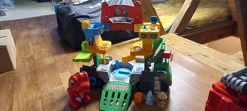 Camion dinosaures Tut Tut copains