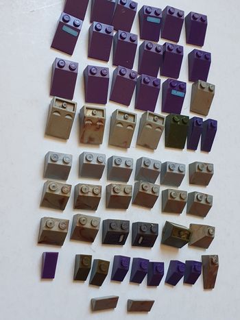 Lot de plus de 50 pentes mega Bloks