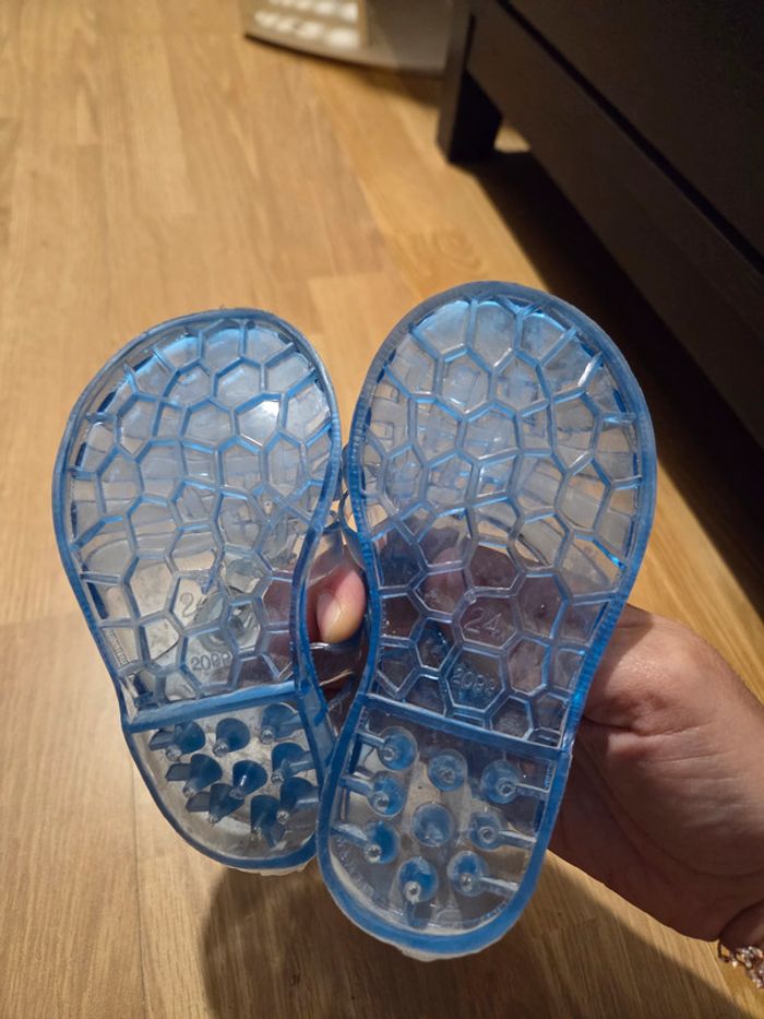 Chaussures de plage - 24 - photo numéro 2