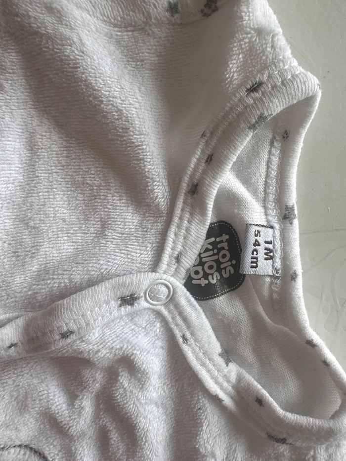 Pyjama 1 mois - photo numéro 2