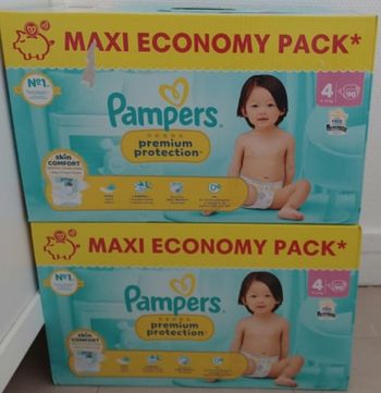 Couches pampers premium protection T4