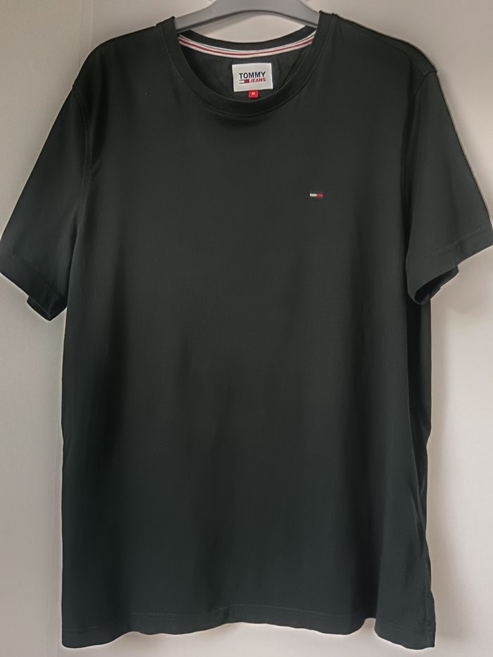 Tee-shirt homme taille M marque Tommy Jeans en excellent état - photo numéro 5