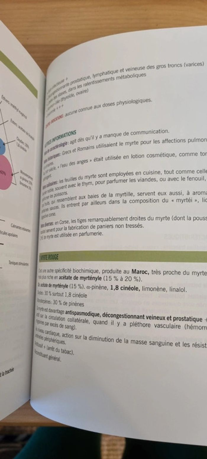 Traité d'aromathérapie scientifique et médicale Les huiles essentielles Michel Faucon - photo numéro 4
