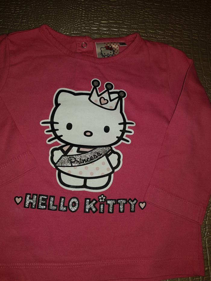 T-shirt manches longues Hello Kitty 12 mois - photo numéro 2