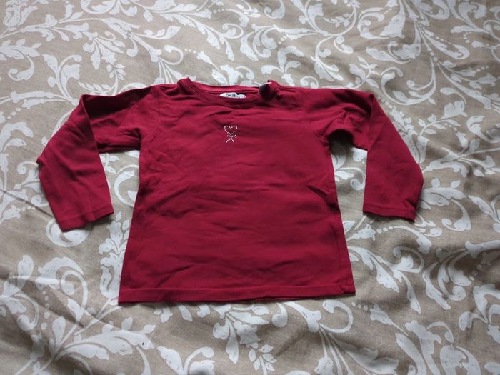 T-shirt manches longues rouges Okaïdi strass 2 ans neuf