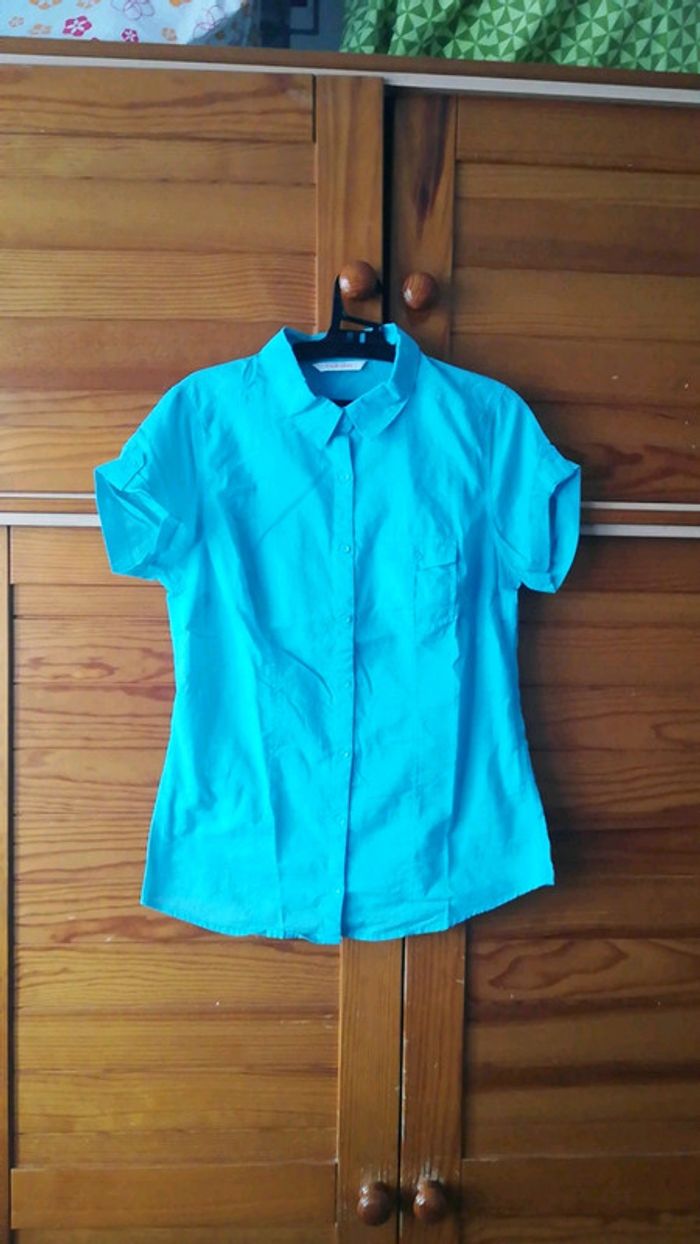 Chemise turquoise