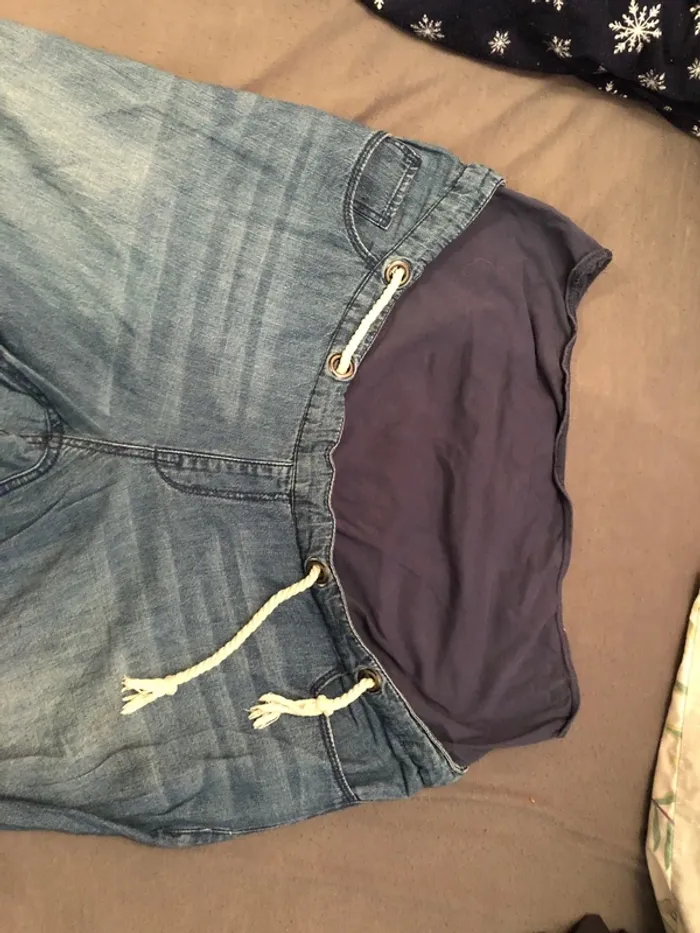Pantalon de grossesse kiabi taille 44 - photo numéro 2