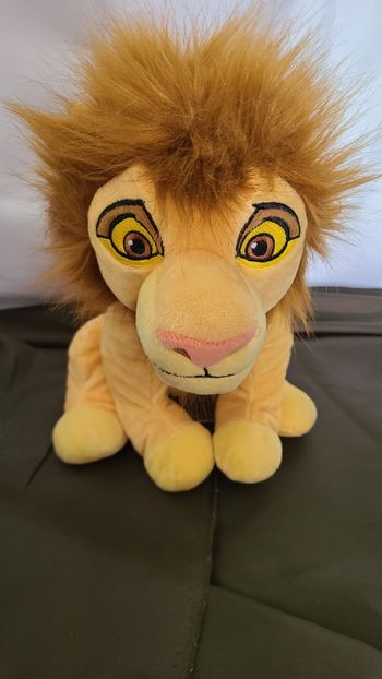 Disney Peluche Lion Simba Adulte - 30 cm