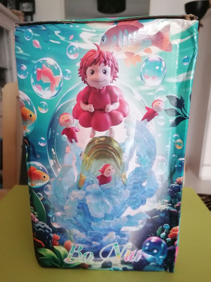Figurine Ponyo sur la falaise " liberté" Studio Ghibli - photo numéro 9