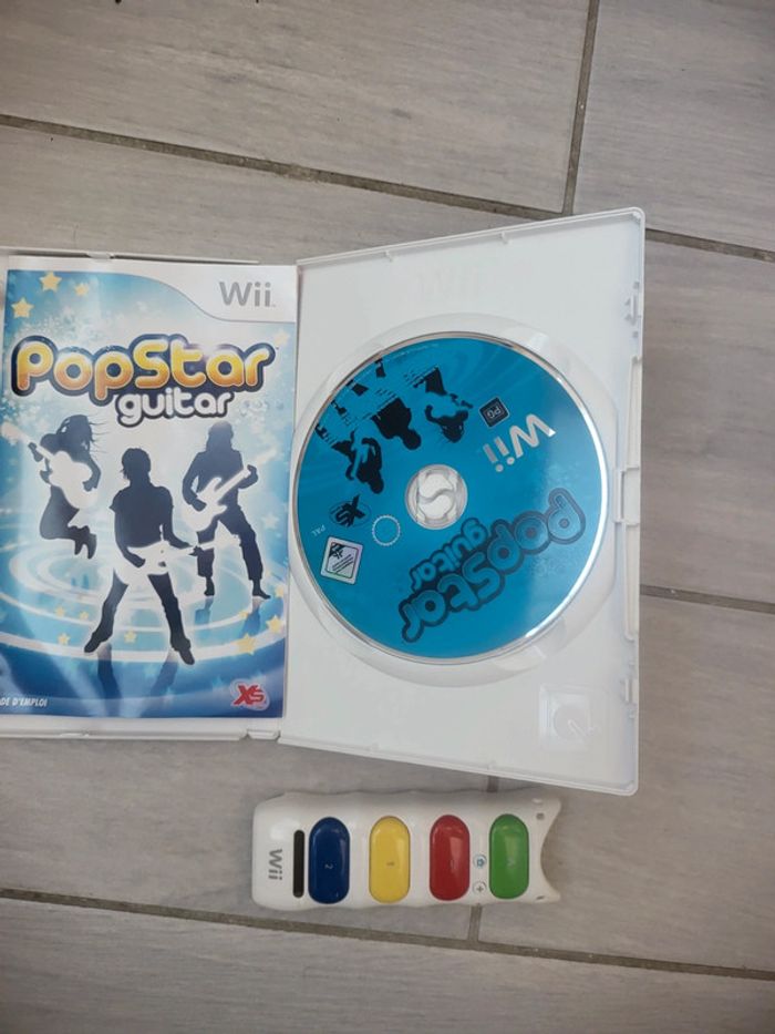 Jeu wii pop star guitare avec accessoire - photo numéro 2