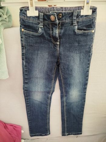#kytie4ansfille. Jeans taille 4 ans