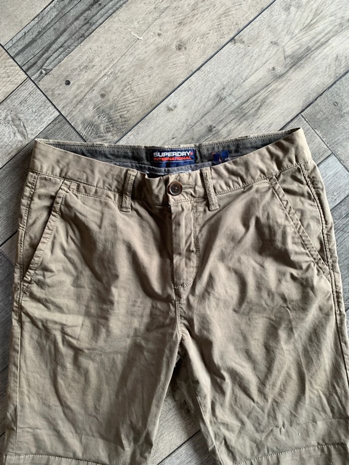 Short 🩳 taille 34 - photo numéro 2
