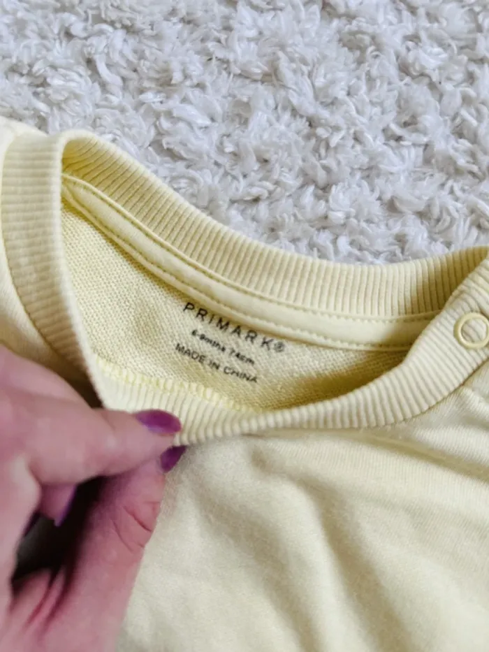 Sweat jaune Primark 6/9 mois - photo numéro 2