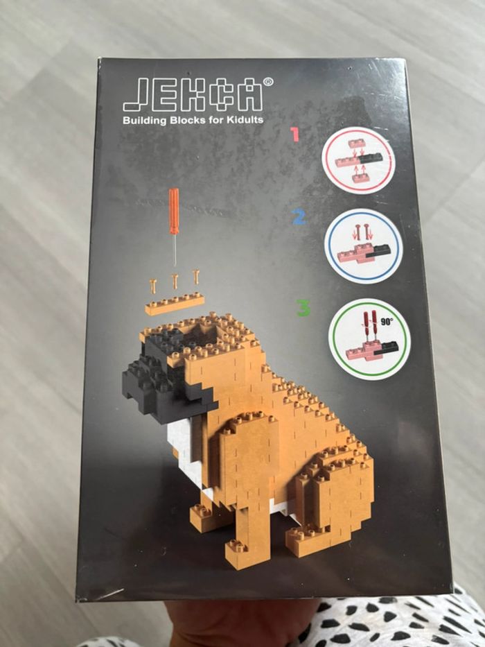 Lego bulldogue neuf - photo numéro 2