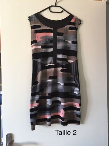Robe colorée Taille 2