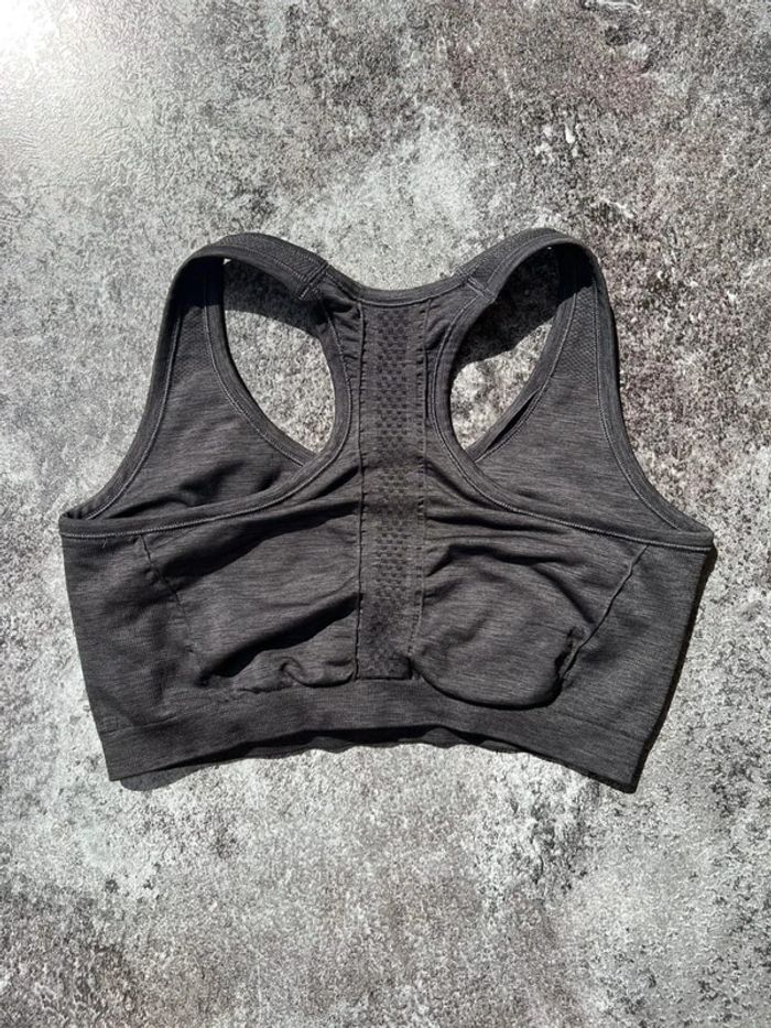 Brassière sport femme Millet taille M Women sports bra Sport-BH Damen Reggiseno sportivo donna - photo numéro 3