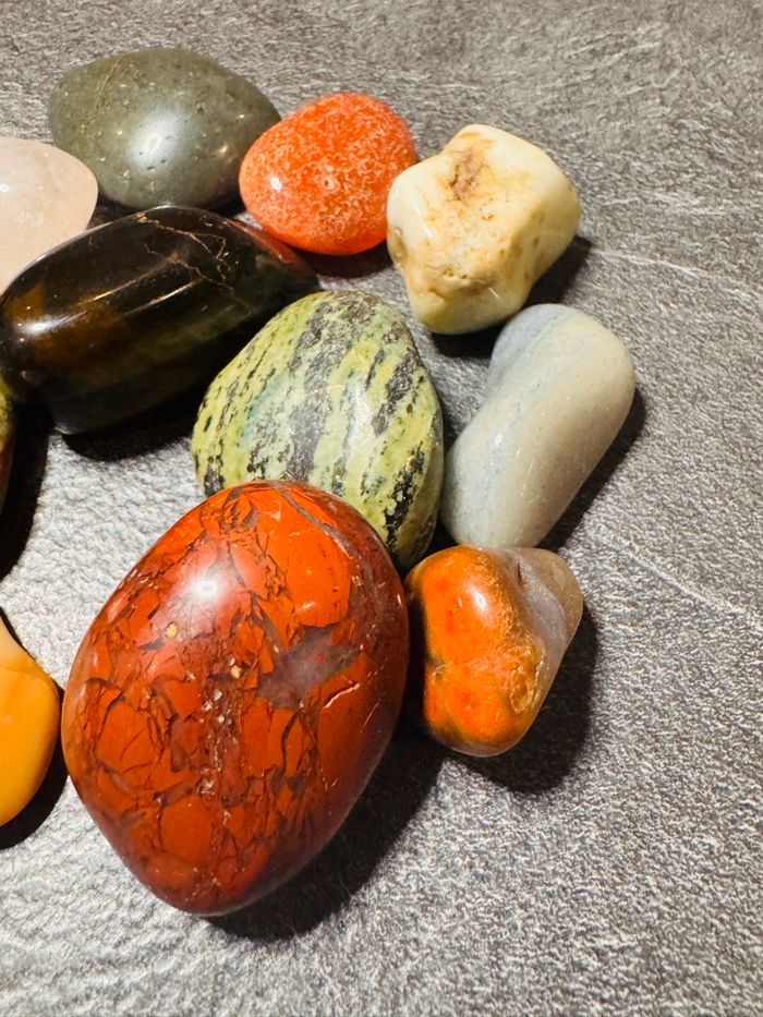 ⭐ Lot 330 g pierres roulées XL/L – Jaspe, Quartz, Sodalite, Aventurine – Idéal collection / lithothérapie - photo numéro 4