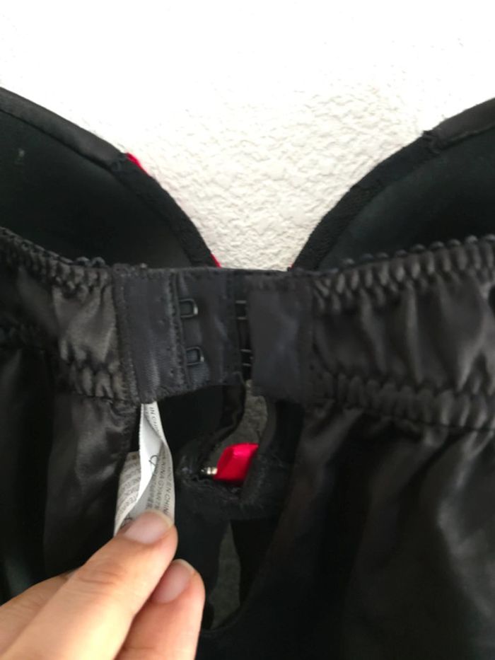 Nuisette sexy avec soutien gorge intégré taille 85B - photo numéro 7