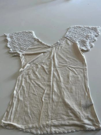 TEE shirt