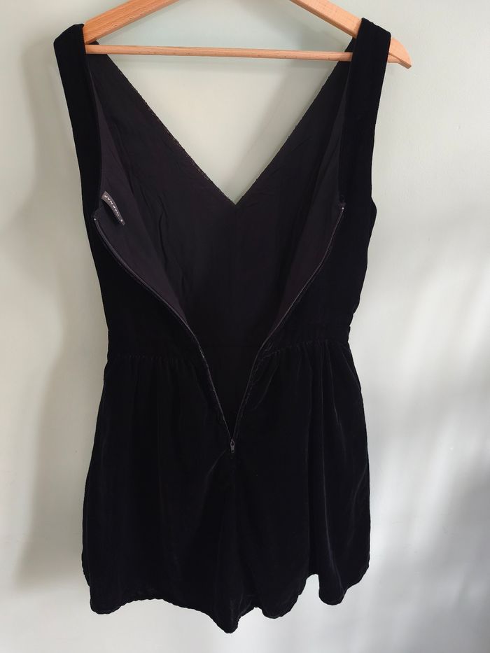 Robe noire velours Naf Naf taille 38 - photo numéro 4
