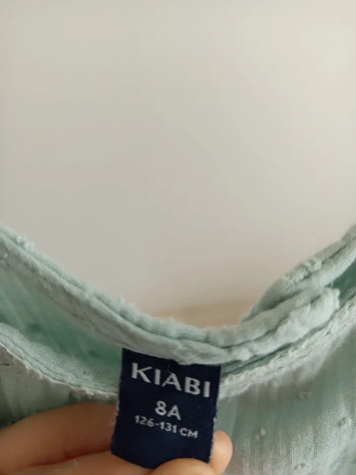 Robe en gaze de coton plumetis avec détails broderie anglaise 8 ans - photo numéro 3