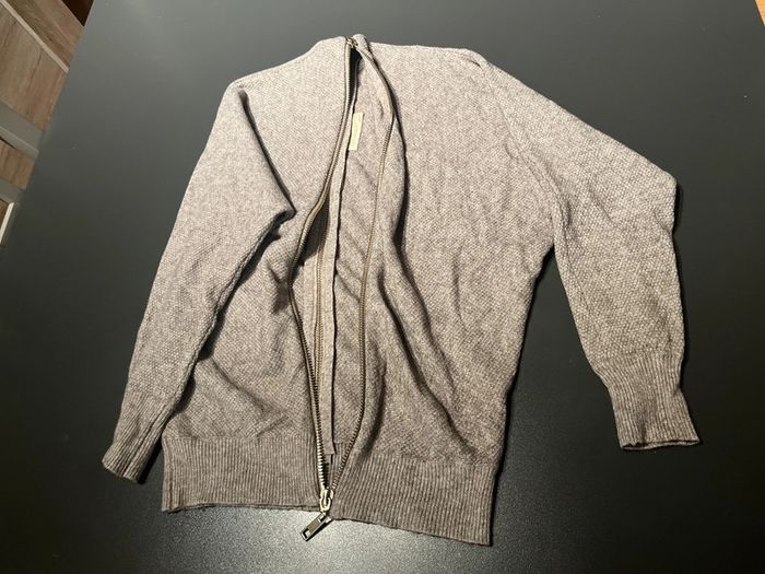 Gillet