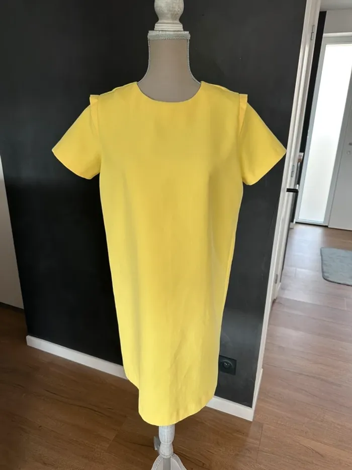 Robe jaune