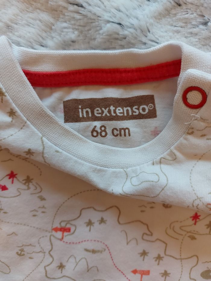 Ensemble t-shirt manches courtes et short 6 mois - photo numéro 4