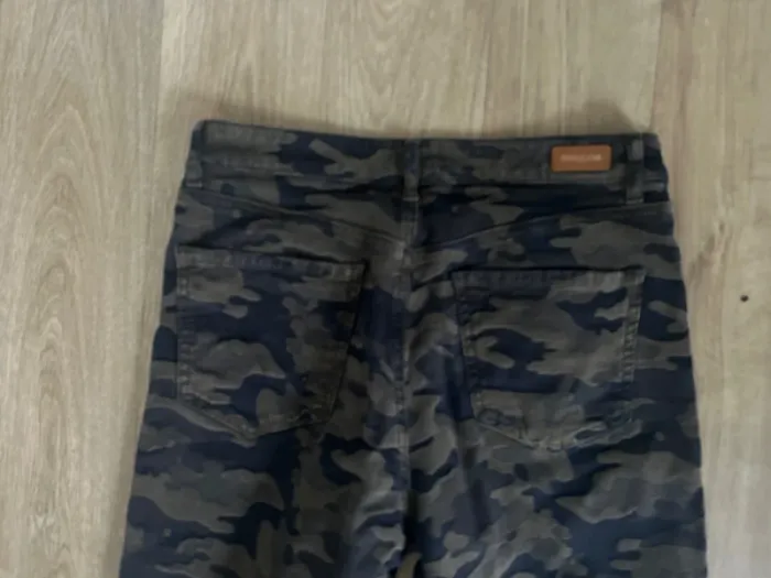 Mayjune pantalon, coupe droite, imprimé camouflage femme taille US 27/Fr 36 - photo numéro 6