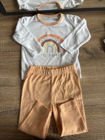 Pyjama arc en ciel