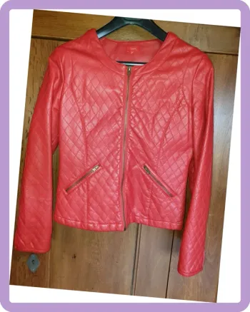 Veste simili rouge, 40