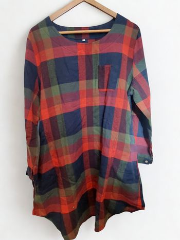 Robe à carreaux – Style cosy & automnal