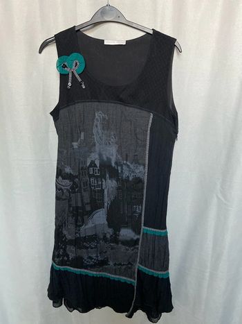 Robe Armand Thierry