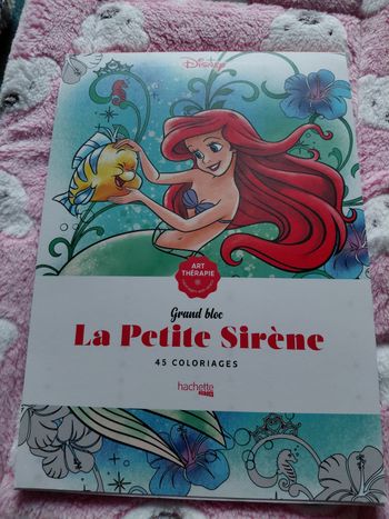 Coloriage la petite sirène