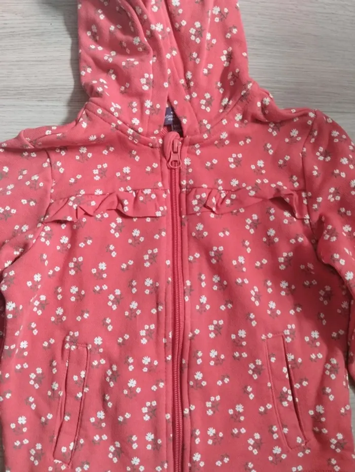 Veste jogging.6 ans - photo numéro 2