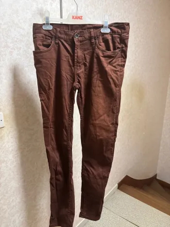 Jeans taille L Marque élément