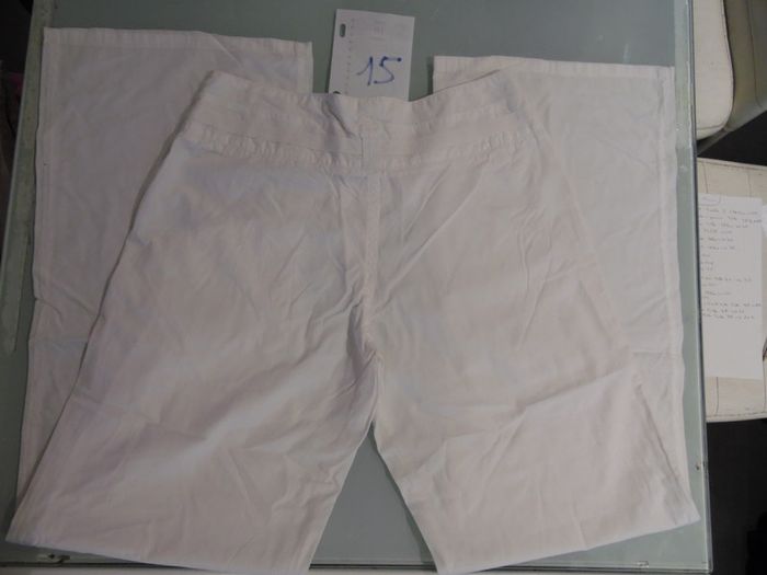 pantalon blanc Benetton taille 38 - photo numéro 2