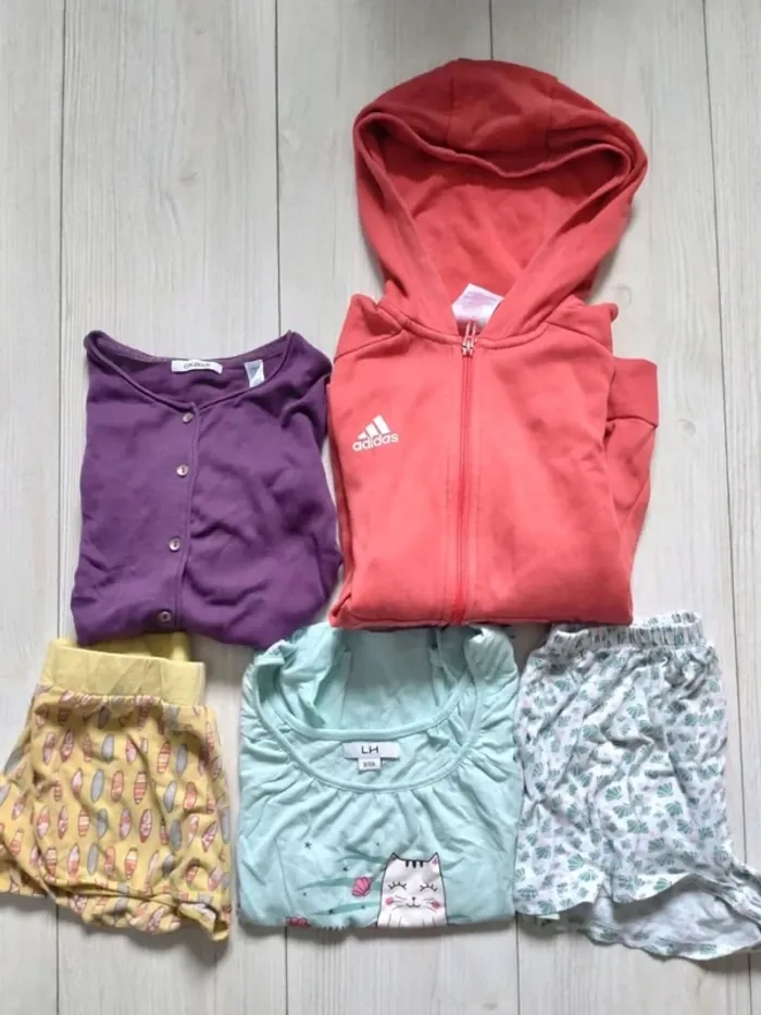 Lot vêtements fille 8-10 ans