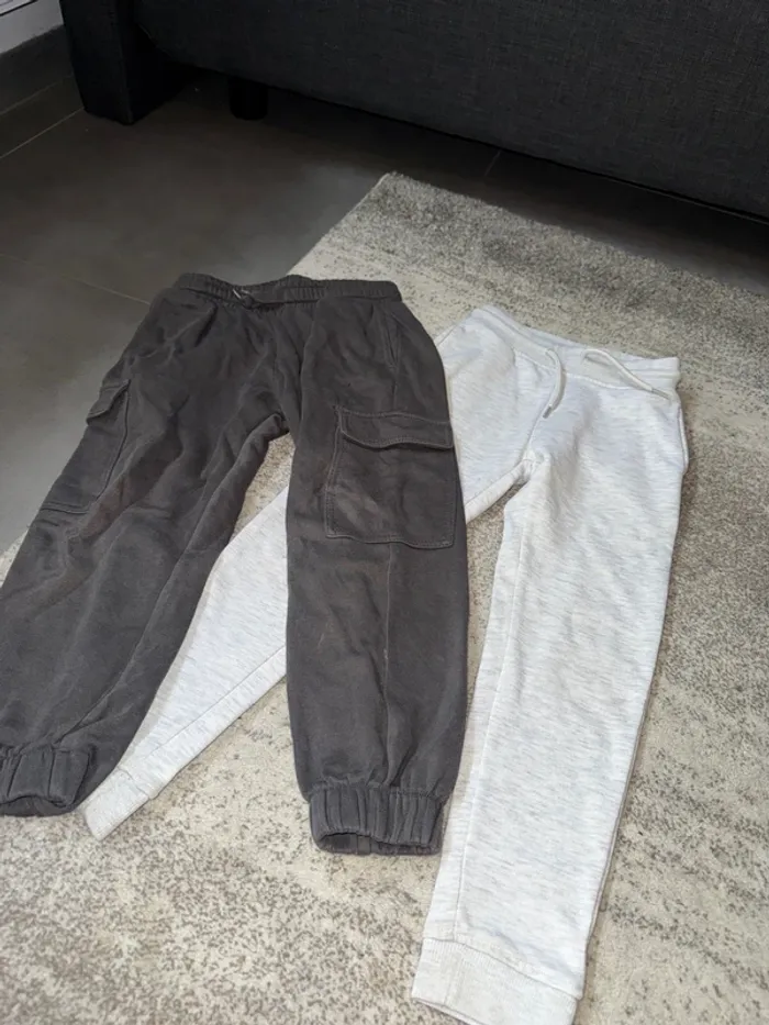 Lot de 3 jogging taille 110-116 - photo numéro 2