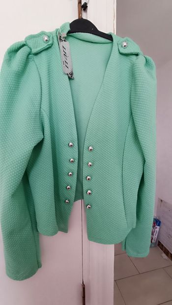 Veste  ceremonie neuve